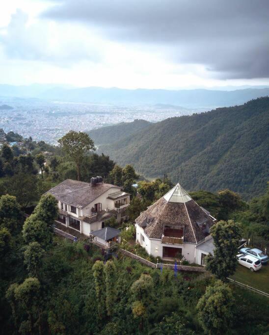 Ghost Villa Pokhara With Mountain View 20Mins From Main Area Ranipauwa Buitenkant foto